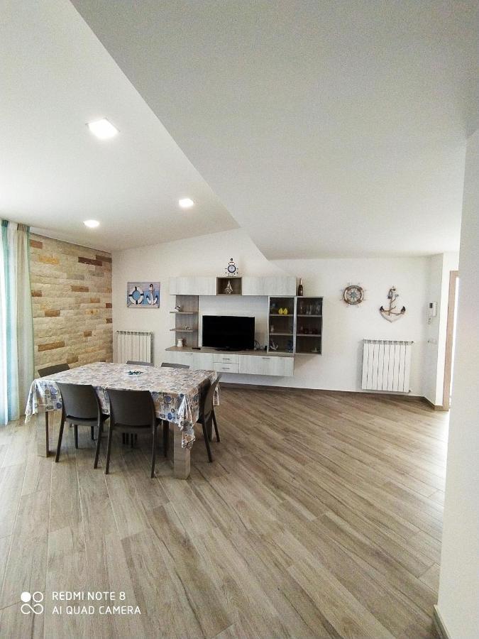 Attico Gloria & Greta Appartement Castellammare del Golfo Buitenkant foto